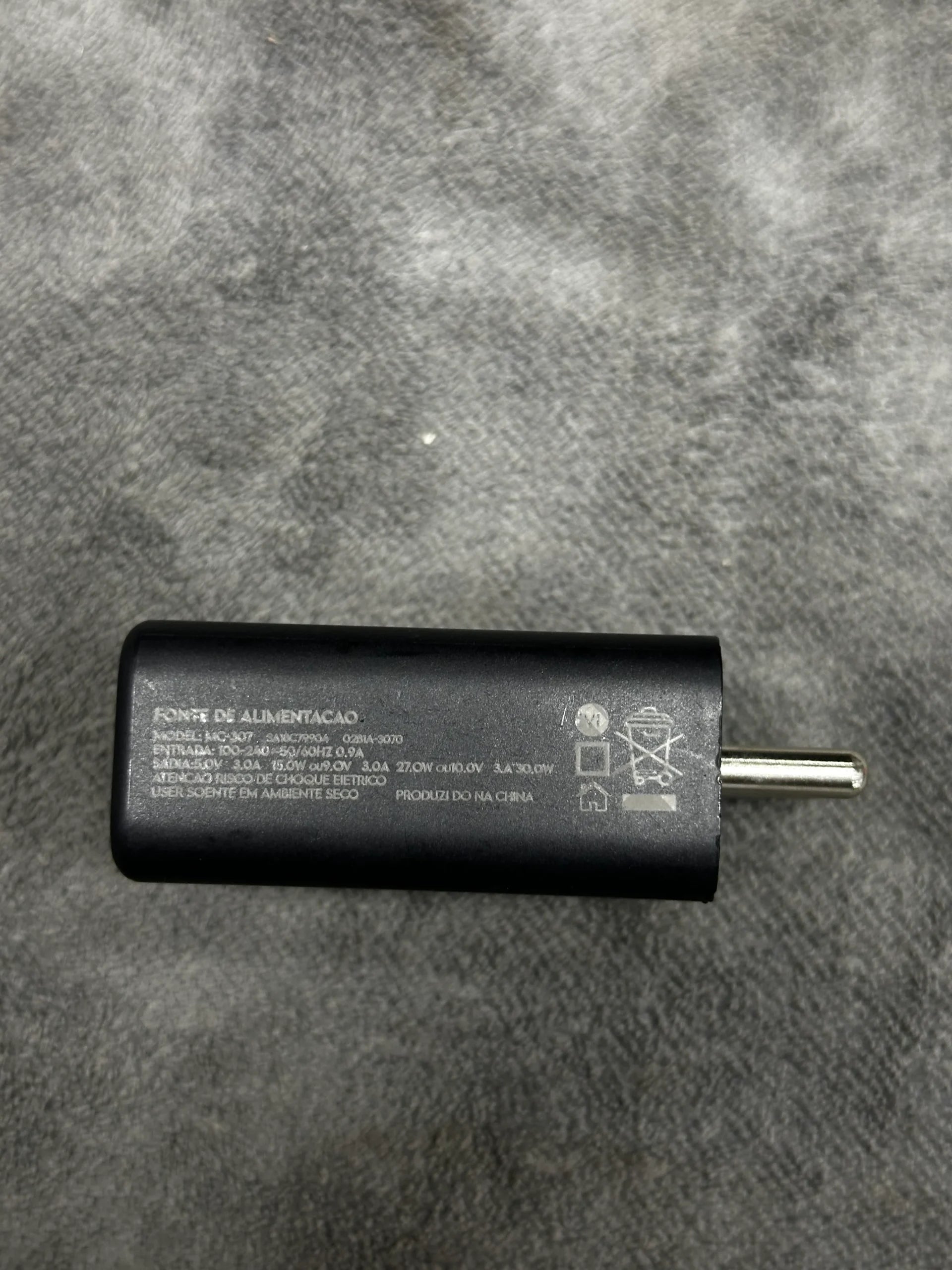 Motorola 30W Turbo Power Adapter – Fast & Reliable Charging